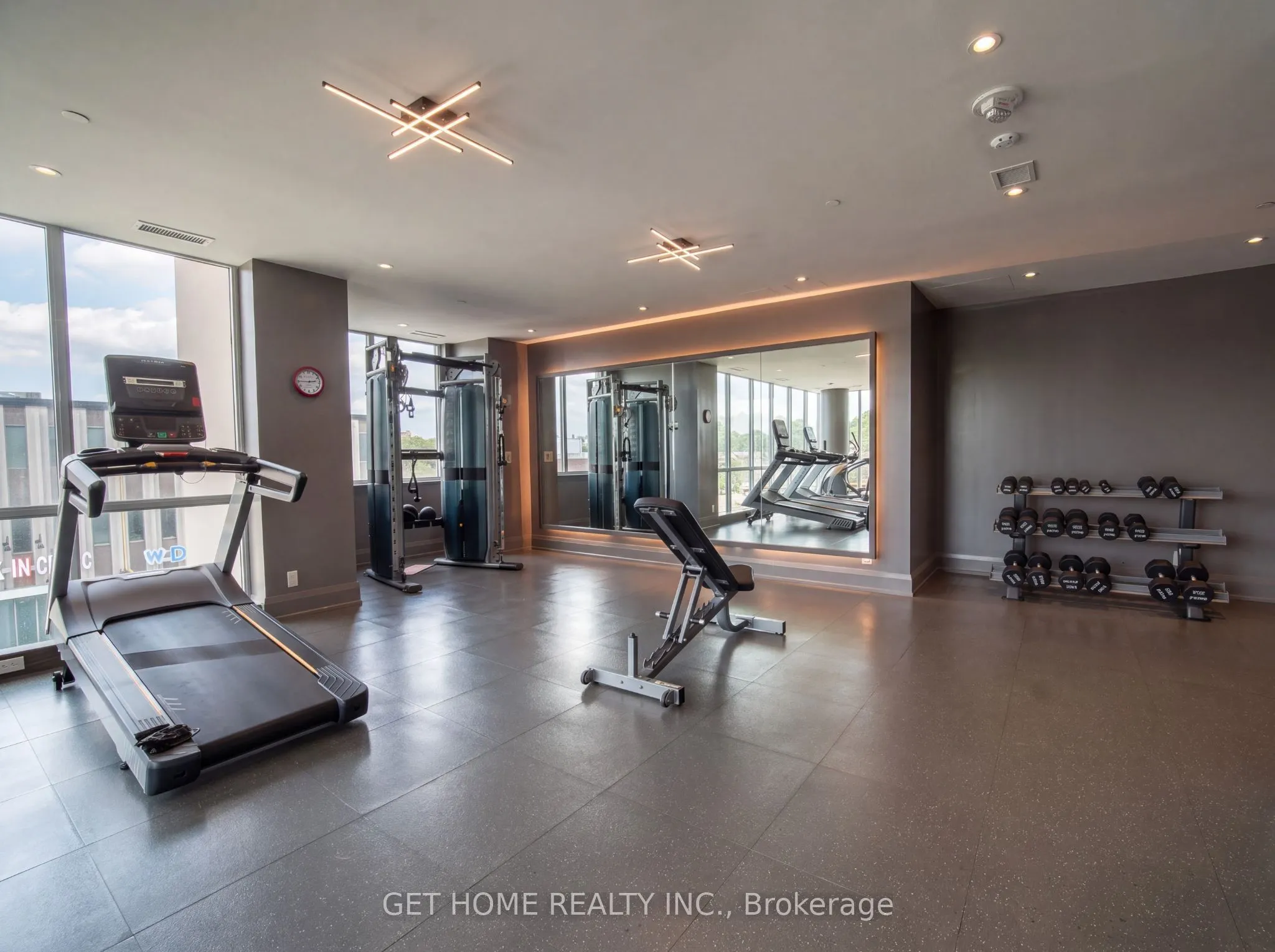 15 Lynch Street #2104