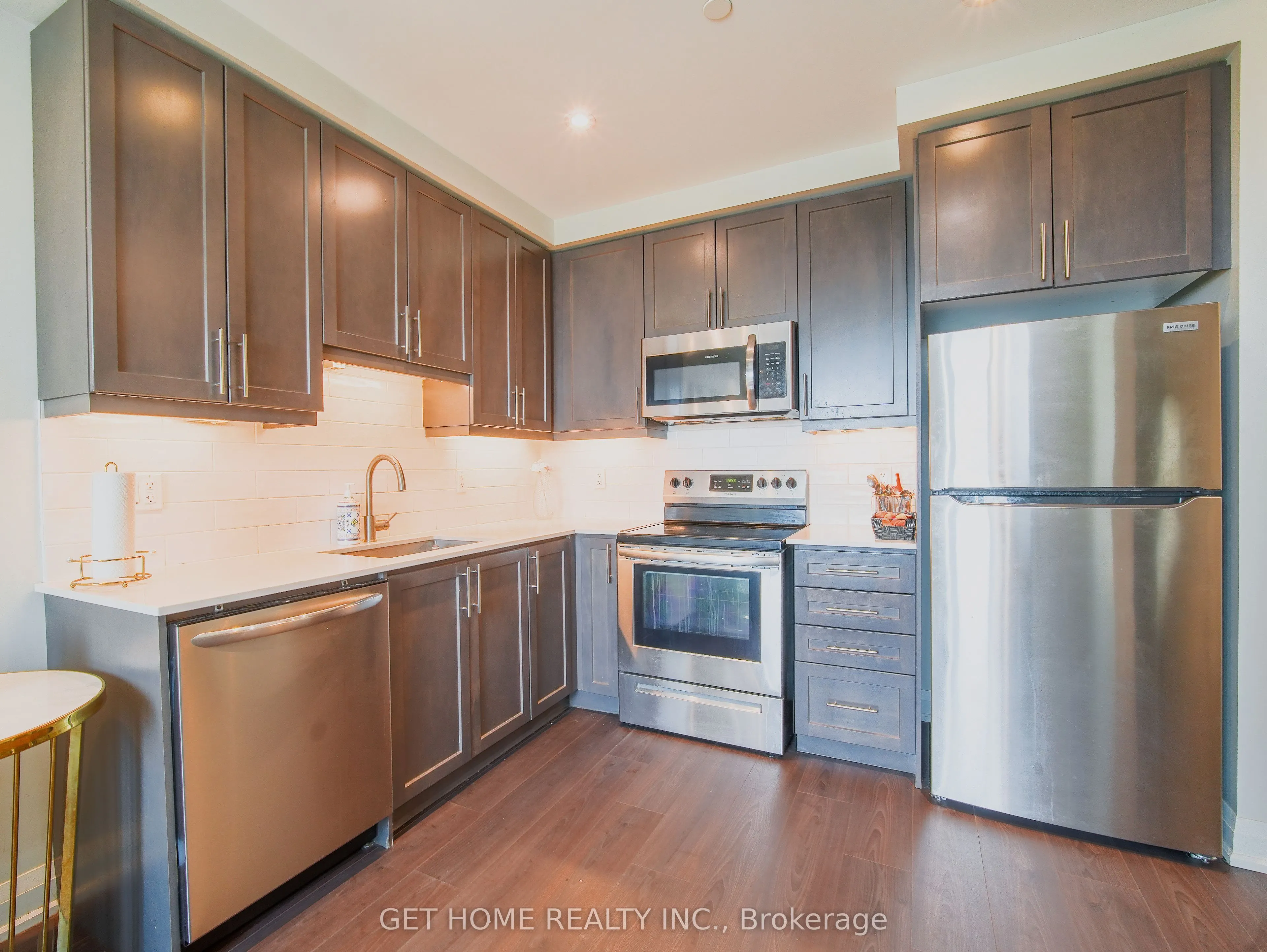 15 Lynch Street #2104