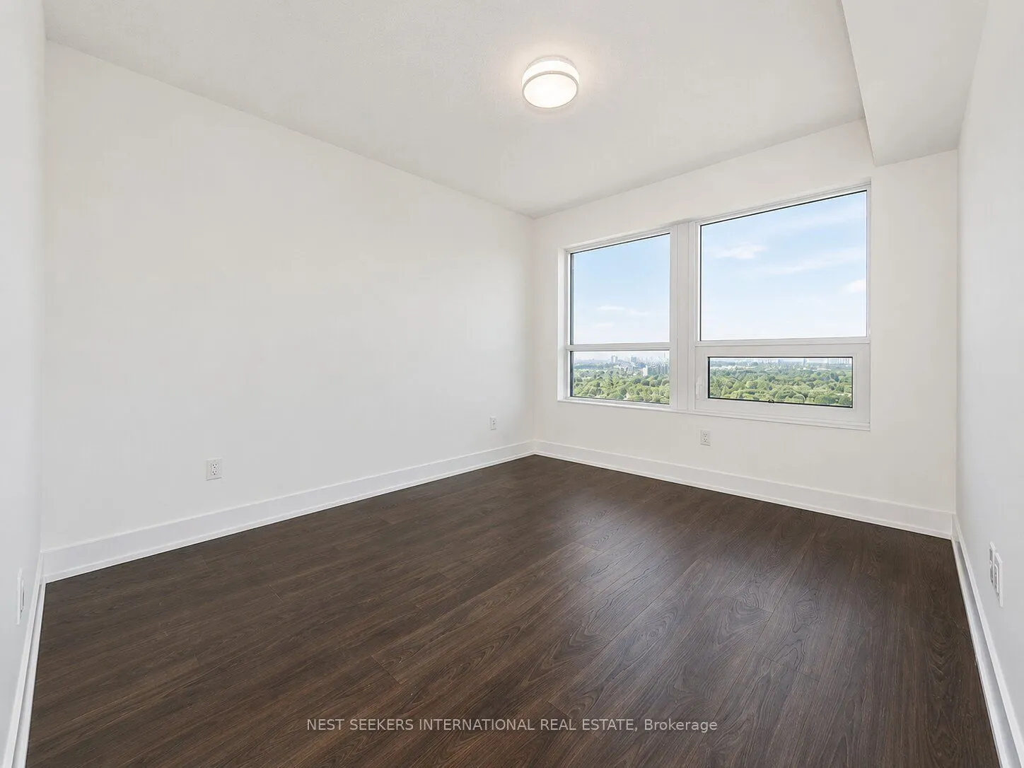 10 Eva Road #2304