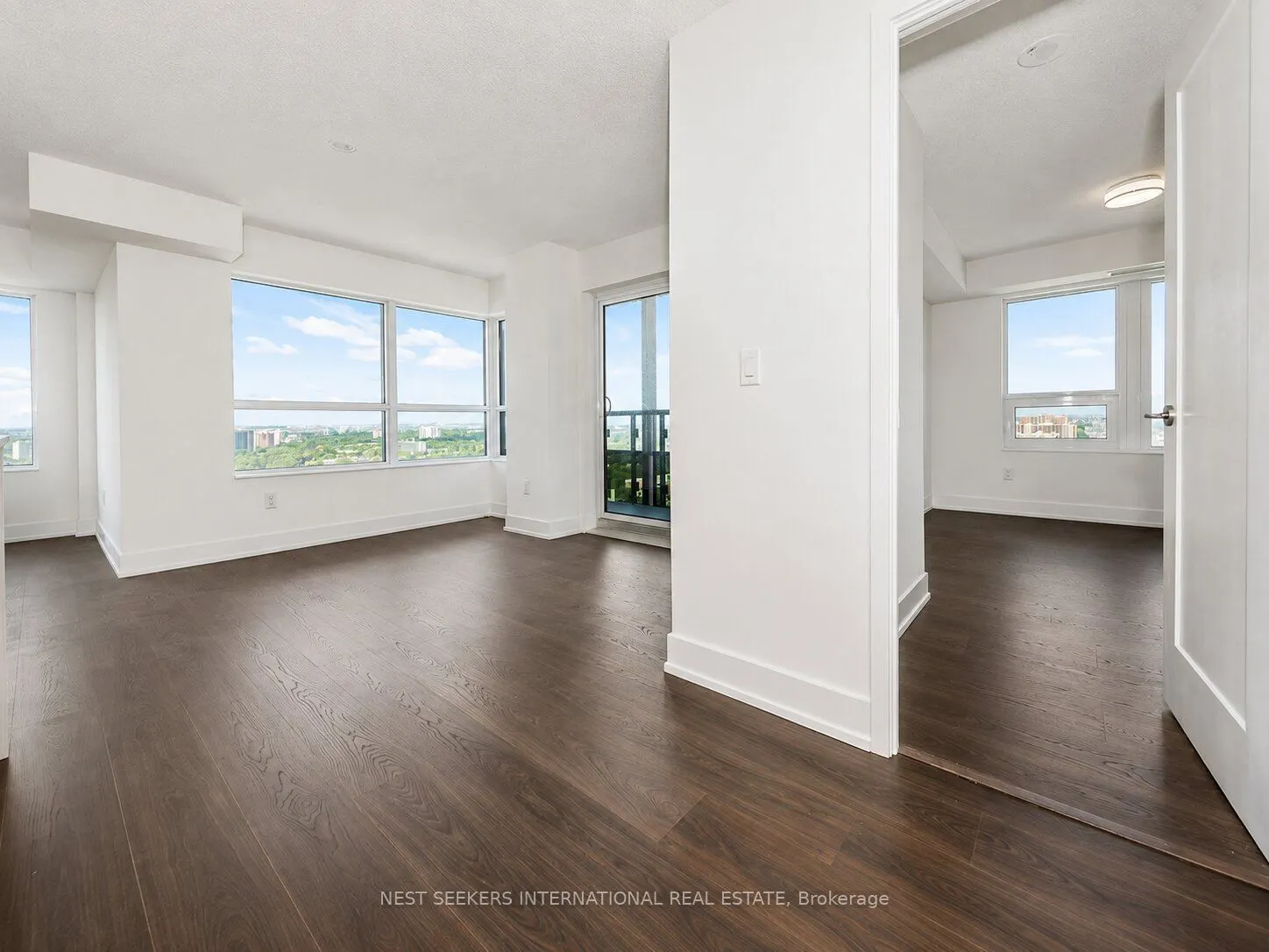 10 Eva Road #2304