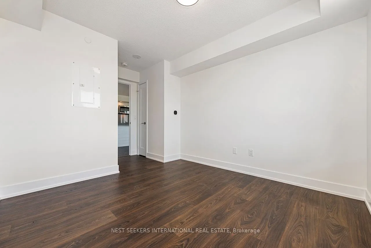 10 Eva Road #2304