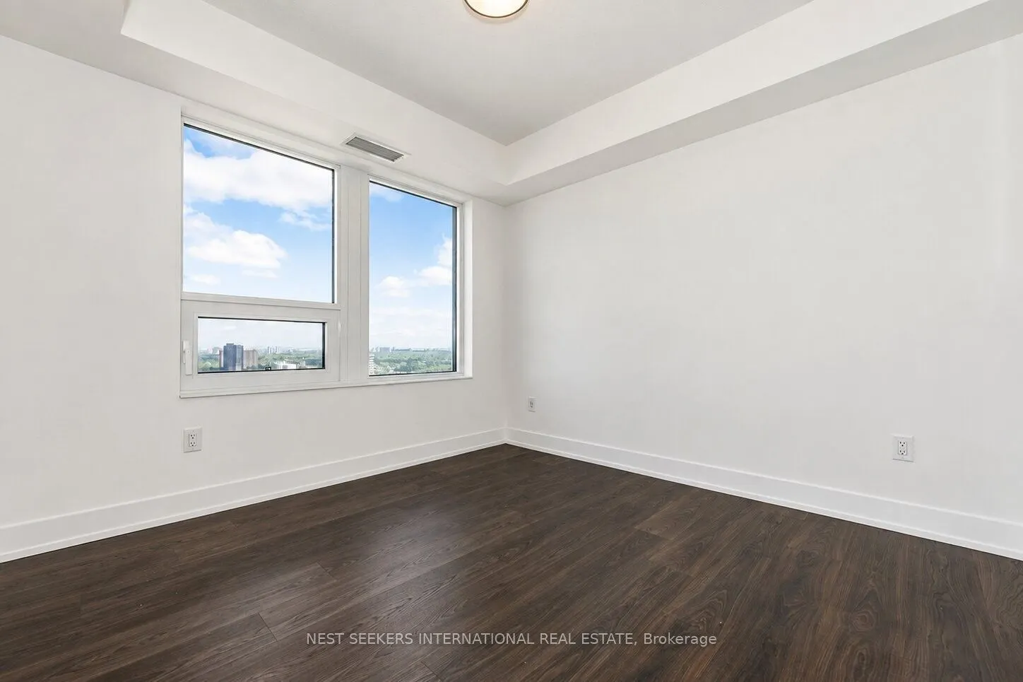 10 Eva Road #2304