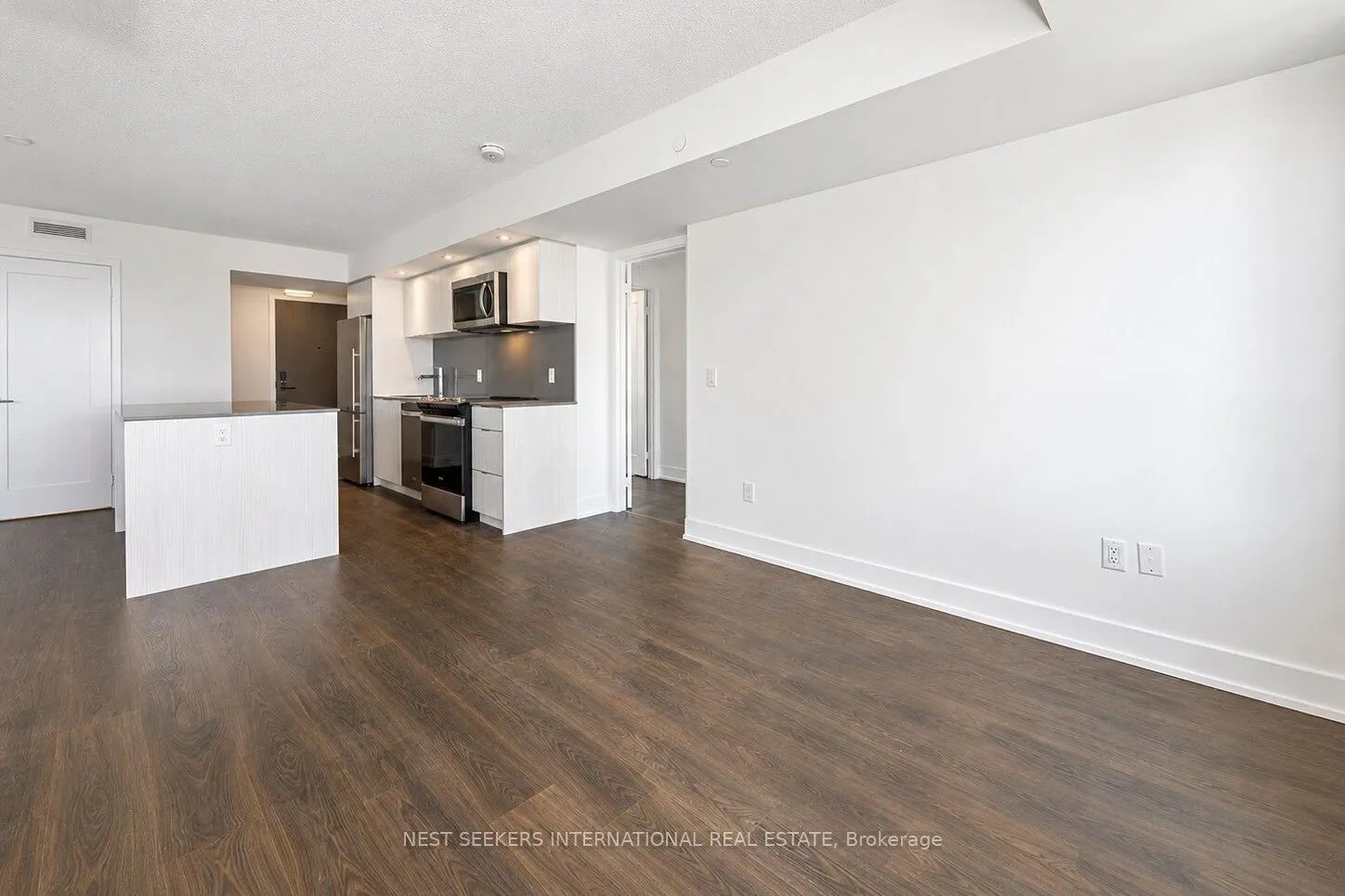 10 Eva Road #2304