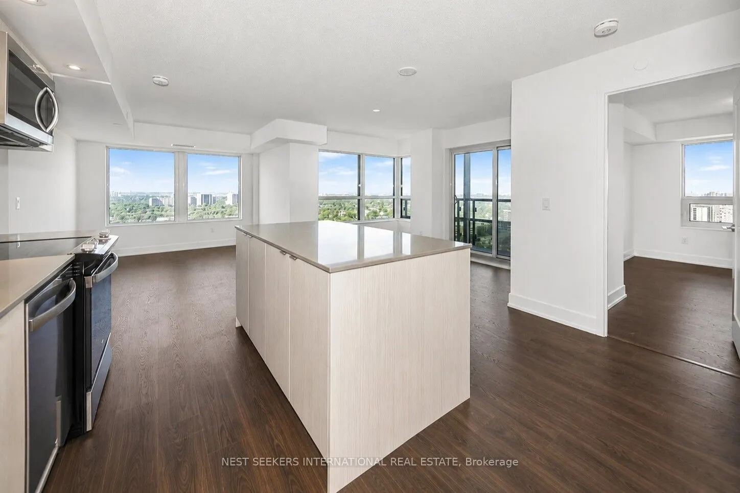 10 Eva Road #2304