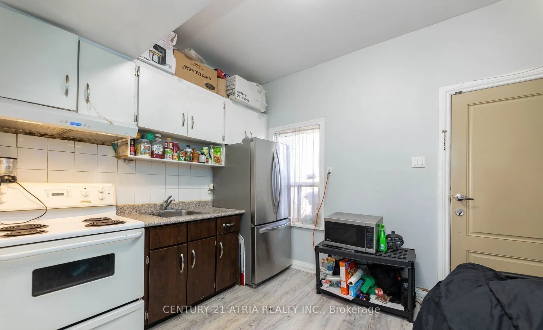 1085 Weston Road