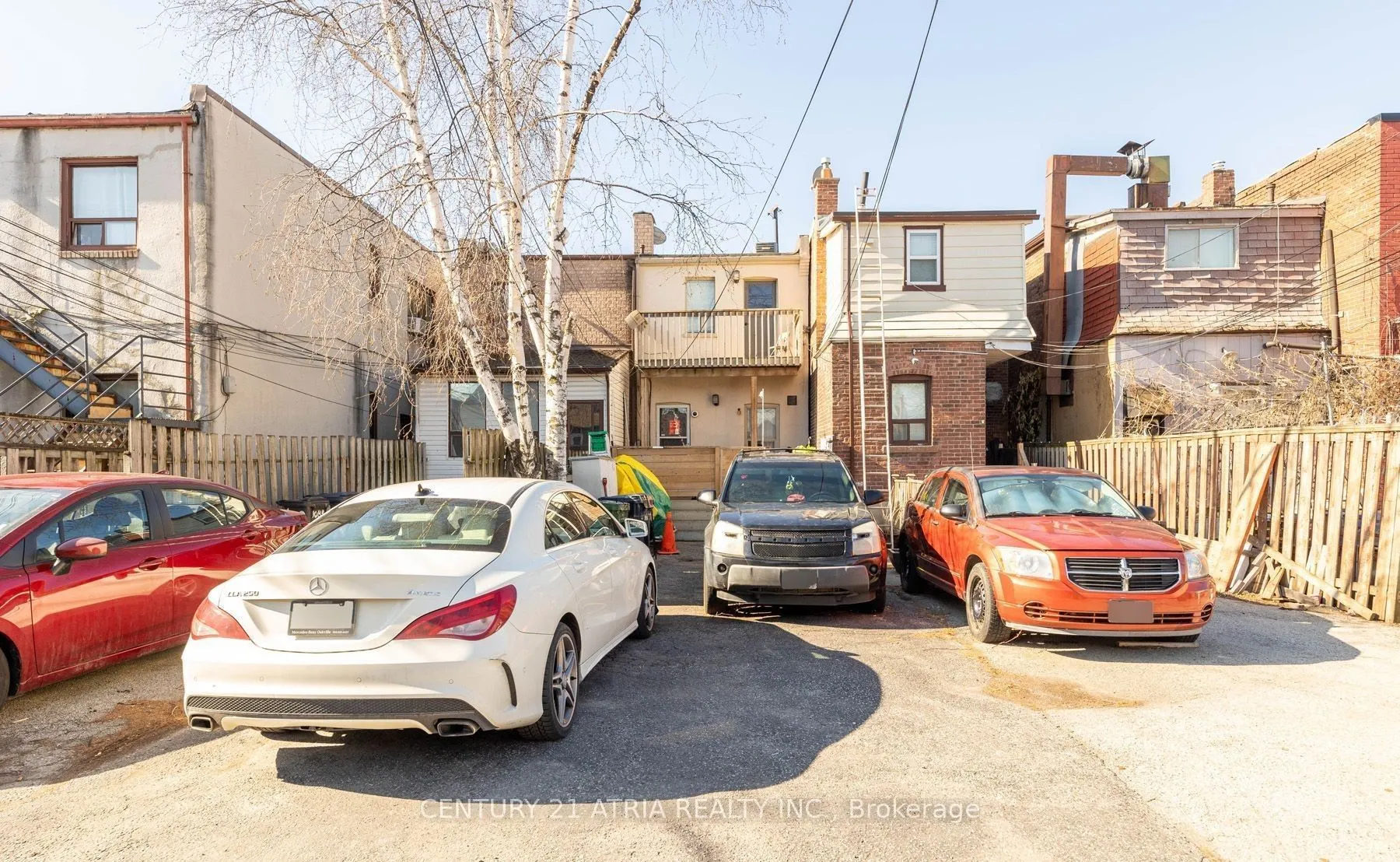 1085 Weston Road