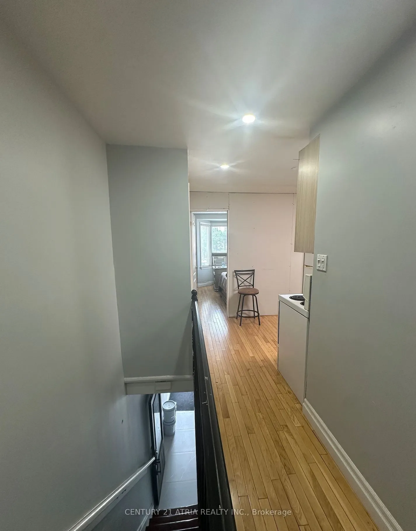 1085 Weston Road