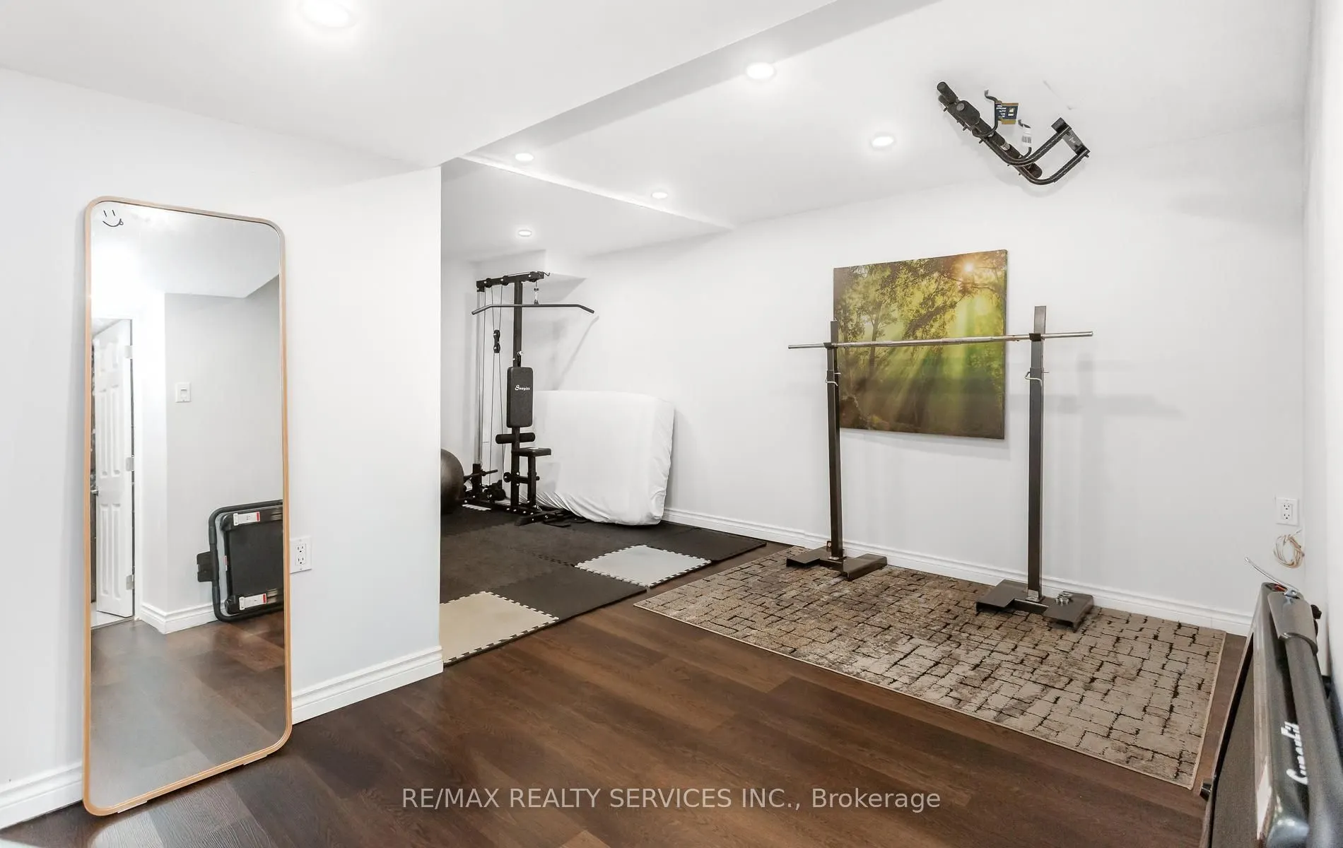 5659 Glen Erin Drive #40