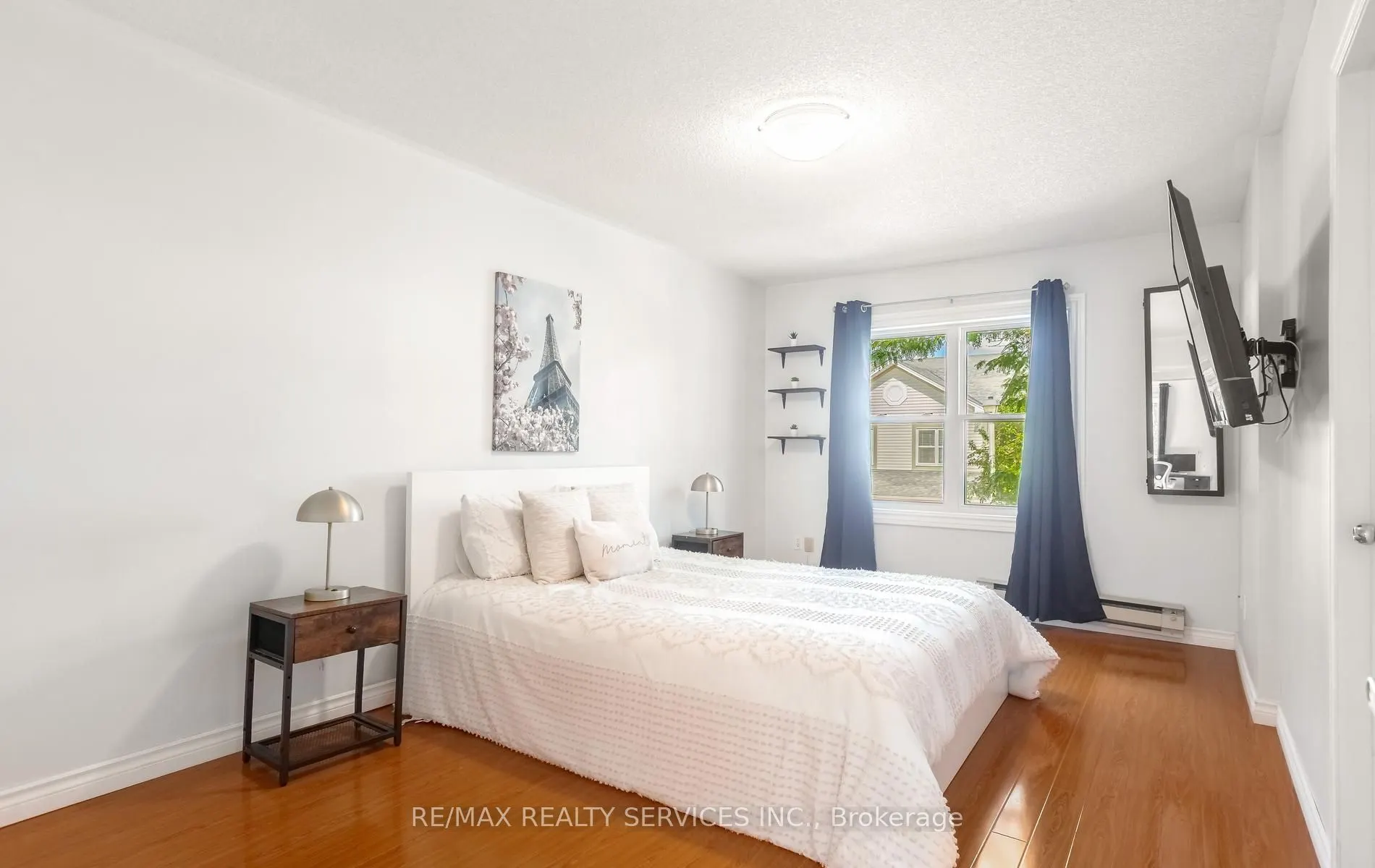 5659 Glen Erin Drive #40