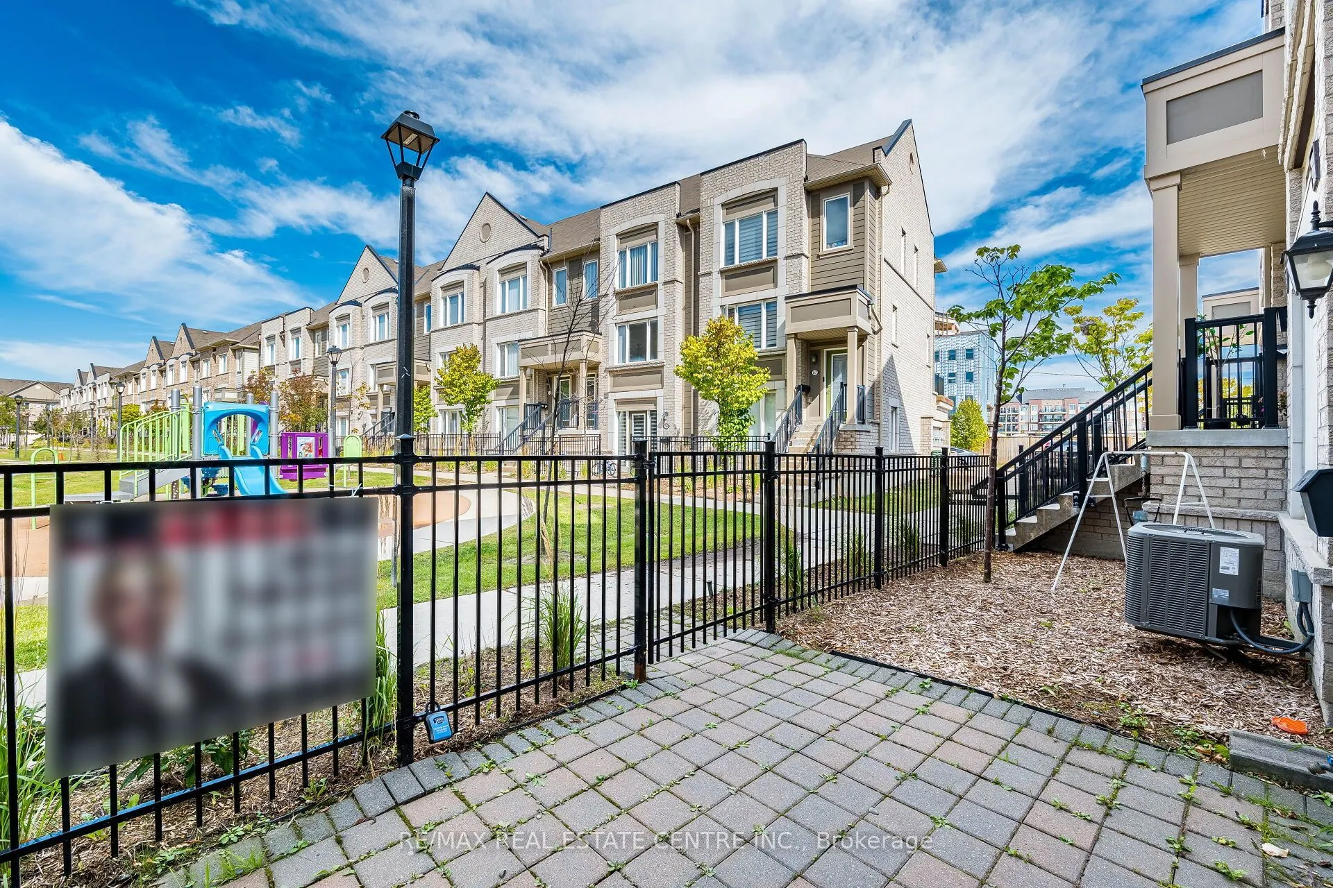 1 Beckenrose Court #153
