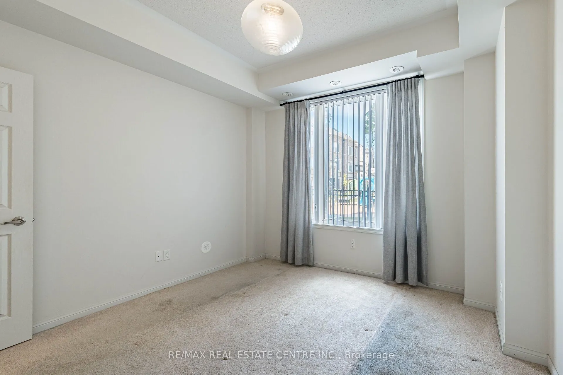 1 Beckenrose Court #153