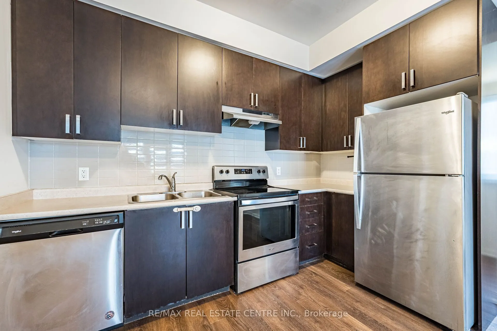 1 Beckenrose Court #153
