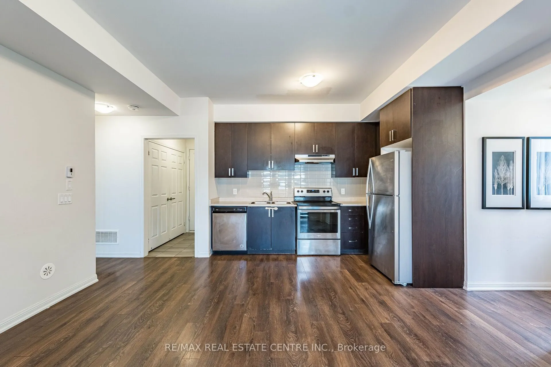 1 Beckenrose Court #153
