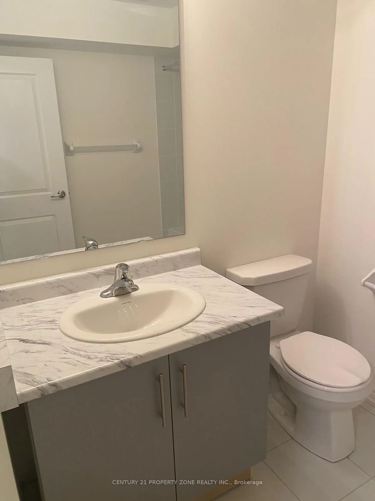2 Queenpost Drive