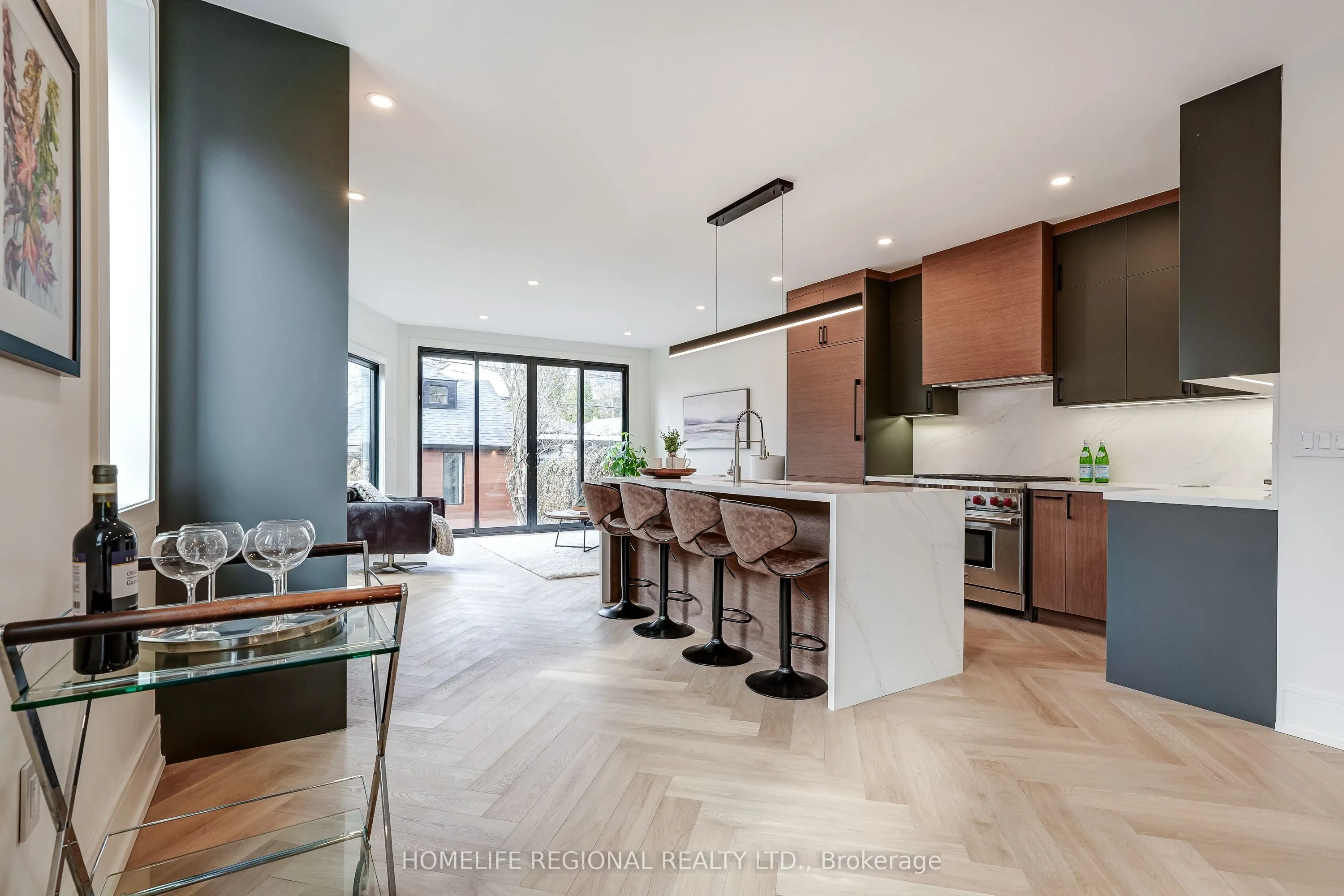 12 Macdonell Avenue
