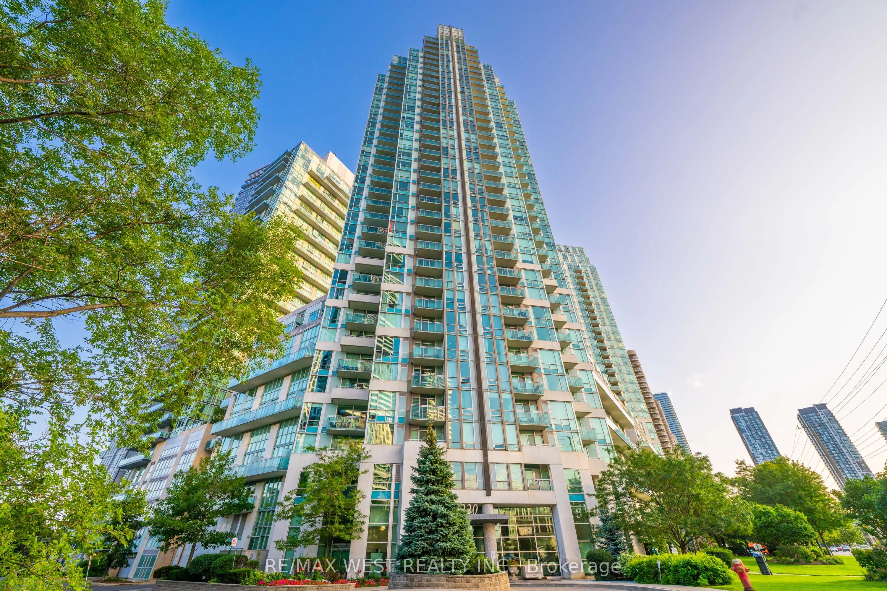 220 Burnhamthorpe Road W #1710