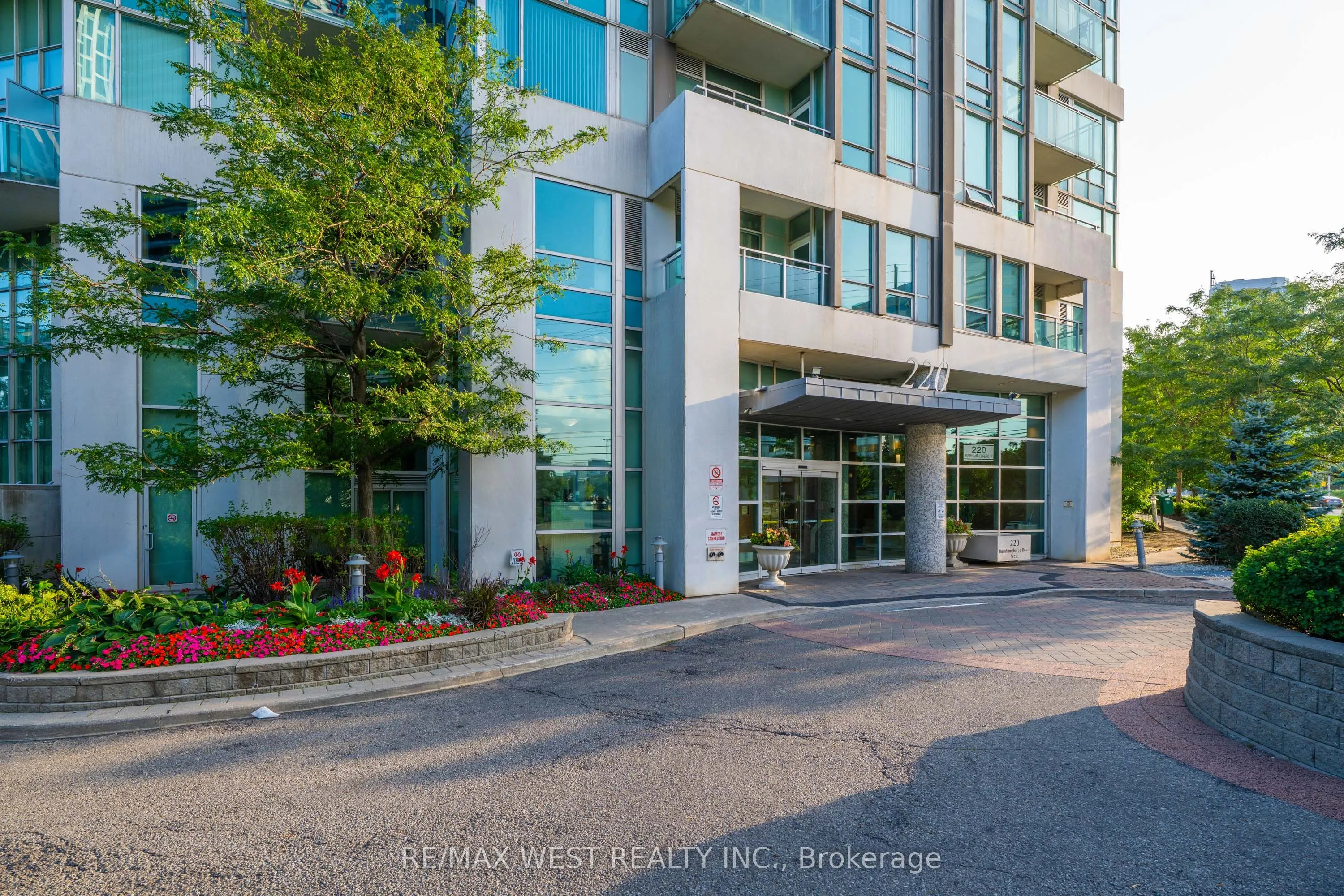 220 Burnhamthorpe Road W #1710