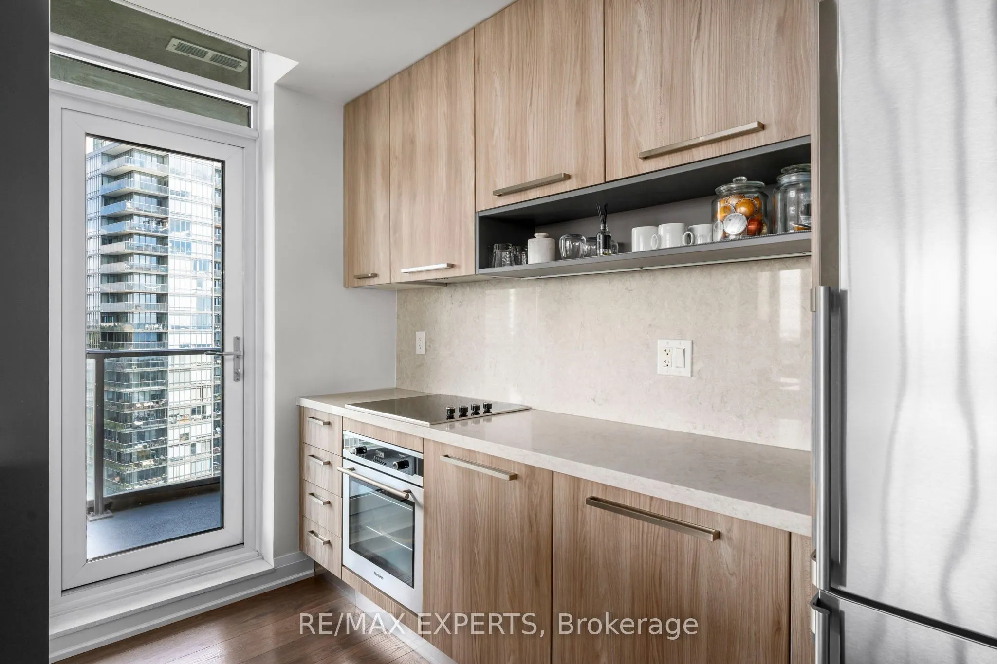 36 Park Lawn Road #1905