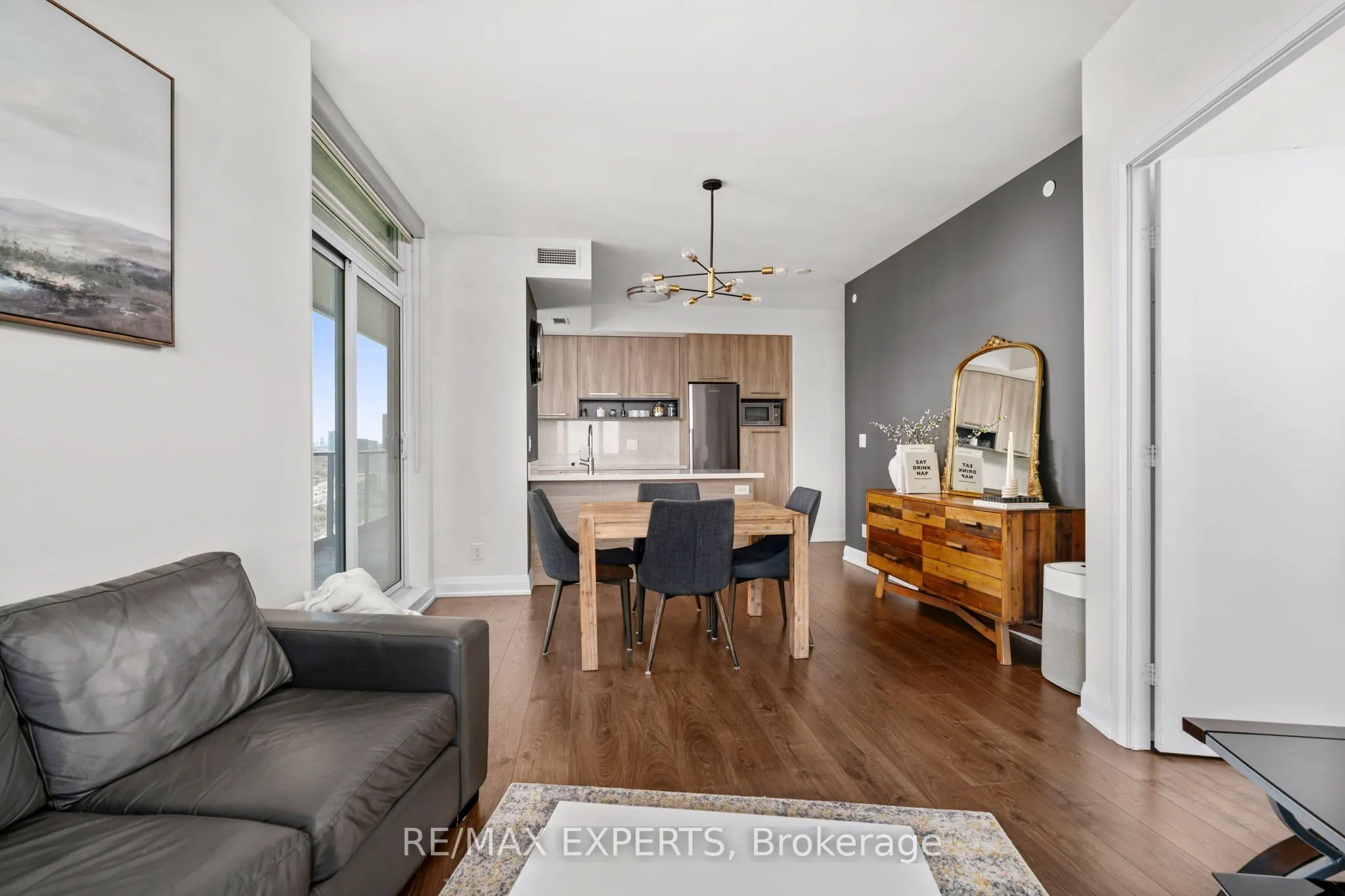36 Park Lawn Road #1905