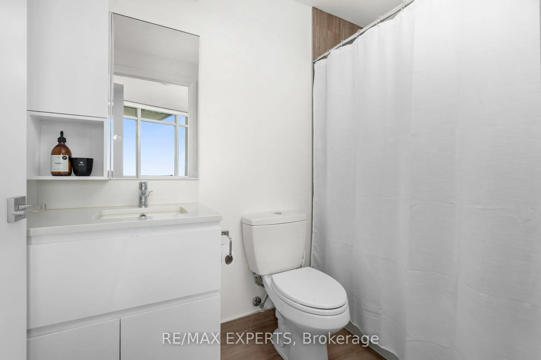 36 Park Lawn Road #1905