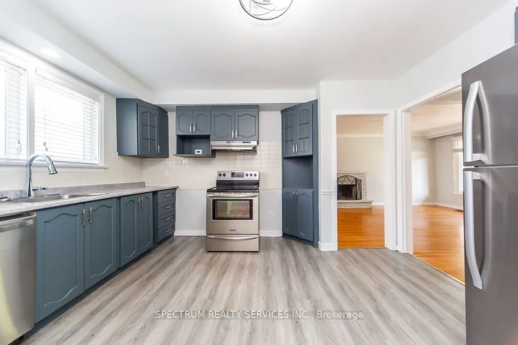 131 West Deane Park Drive