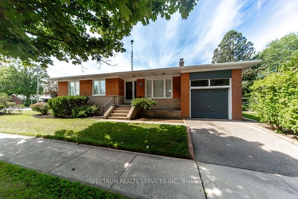 131 West Deane Park Drive