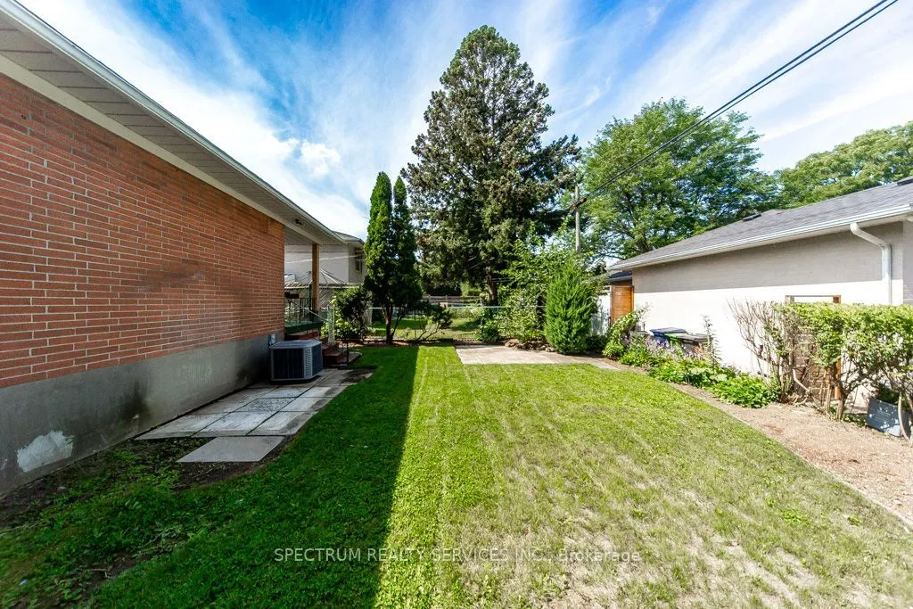 131 West Deane Park Drive