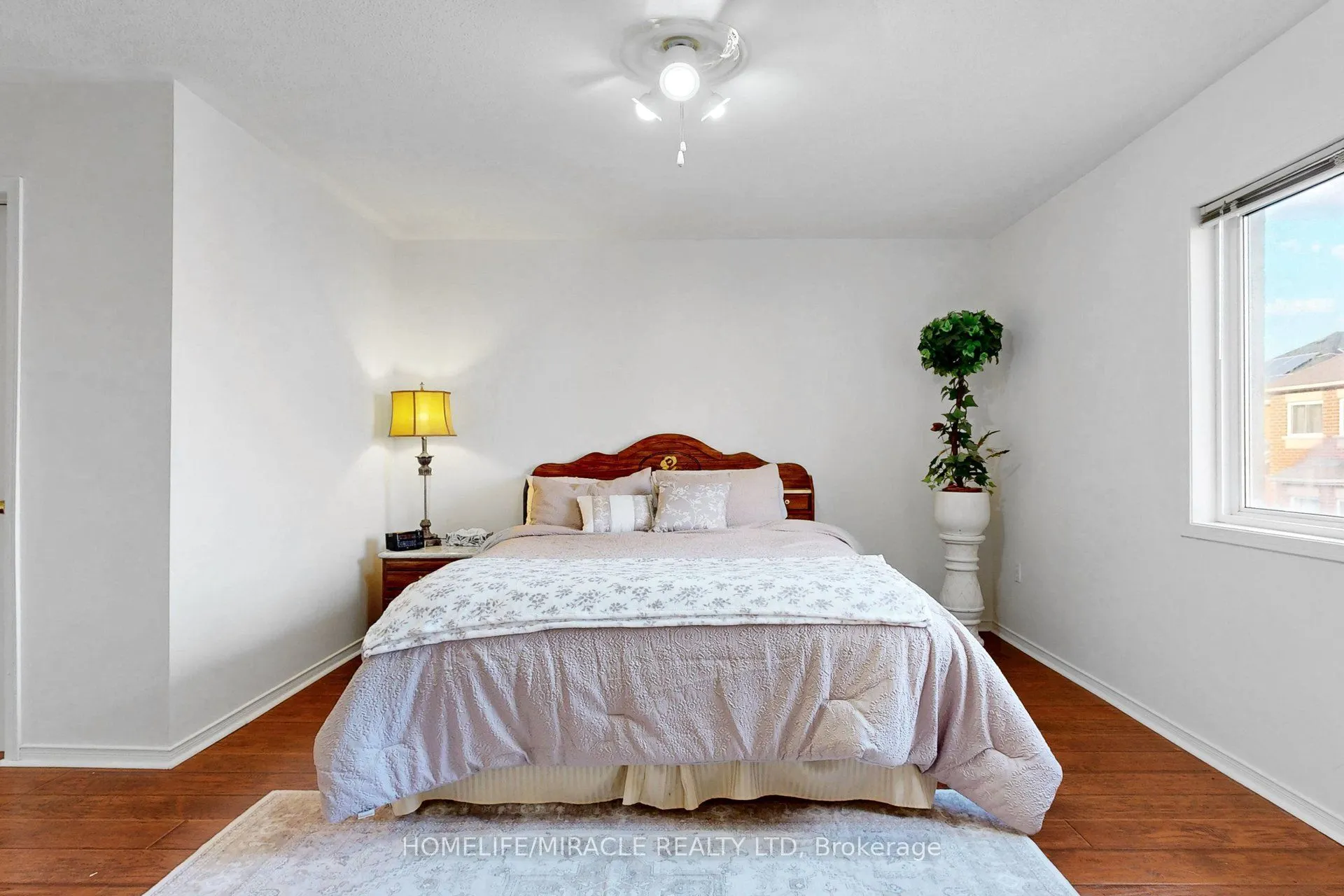 3852 Brinwood Gate