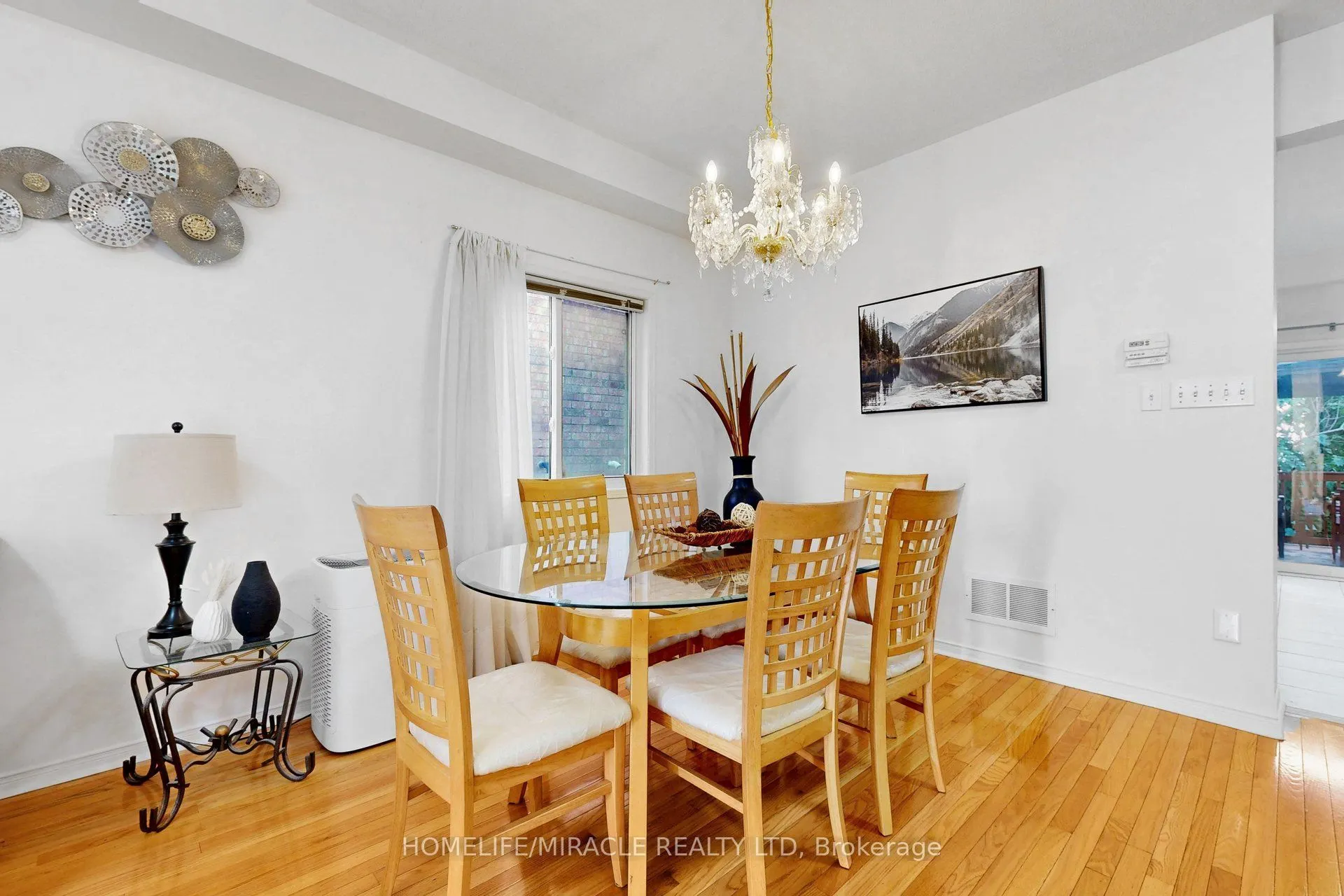 3852 Brinwood Gate