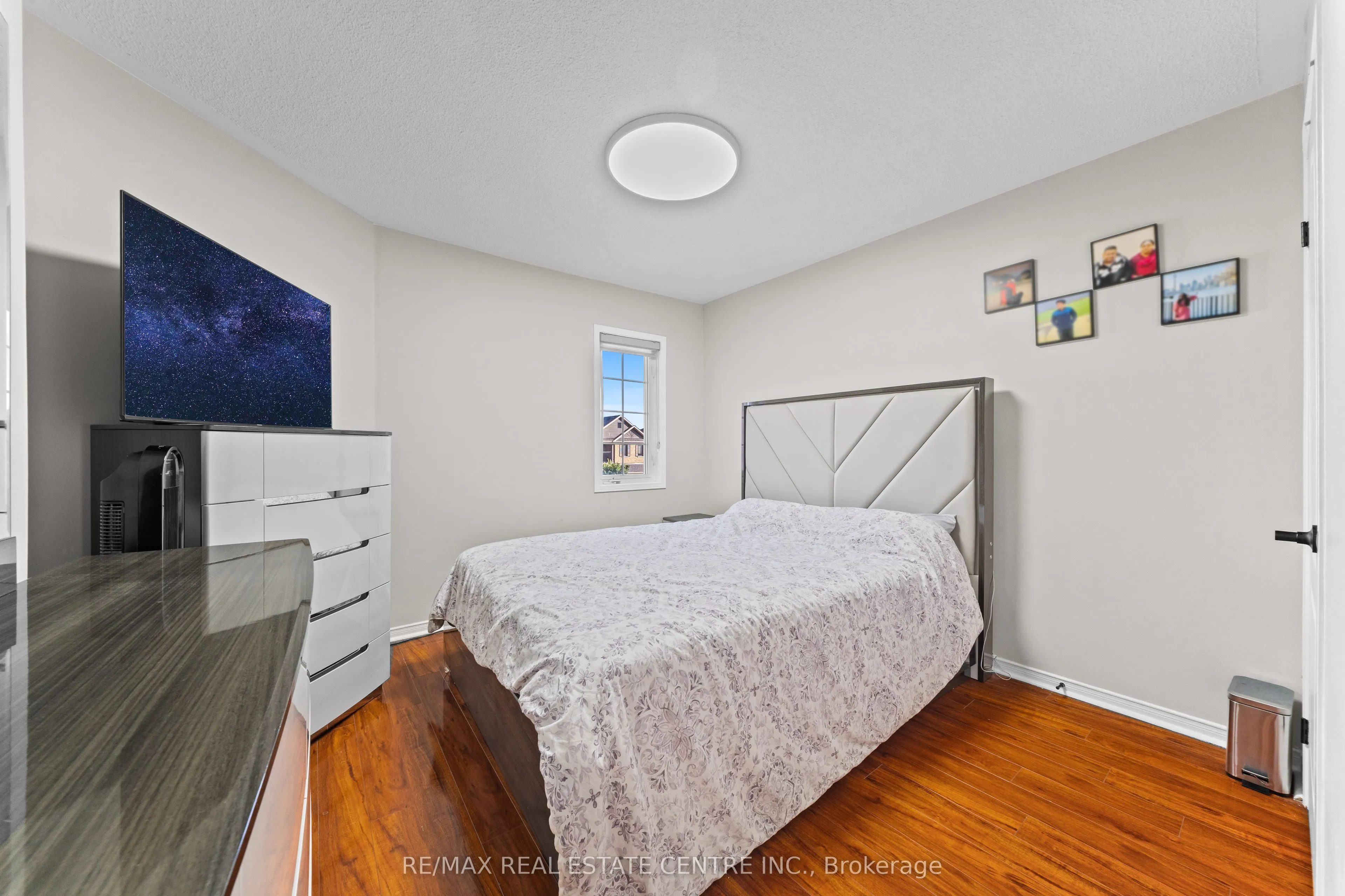 10 Midvale Road