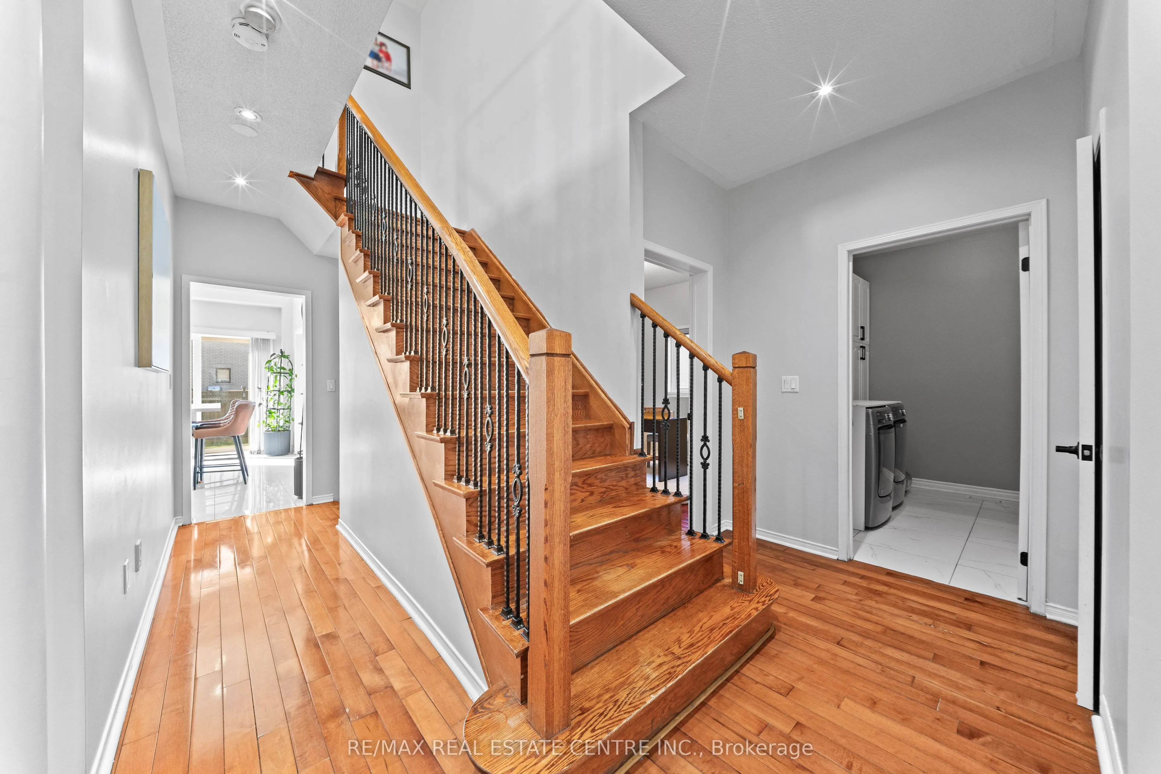 10 Midvale Road