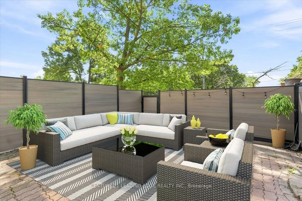 28 Sebastian Cabot Way #43