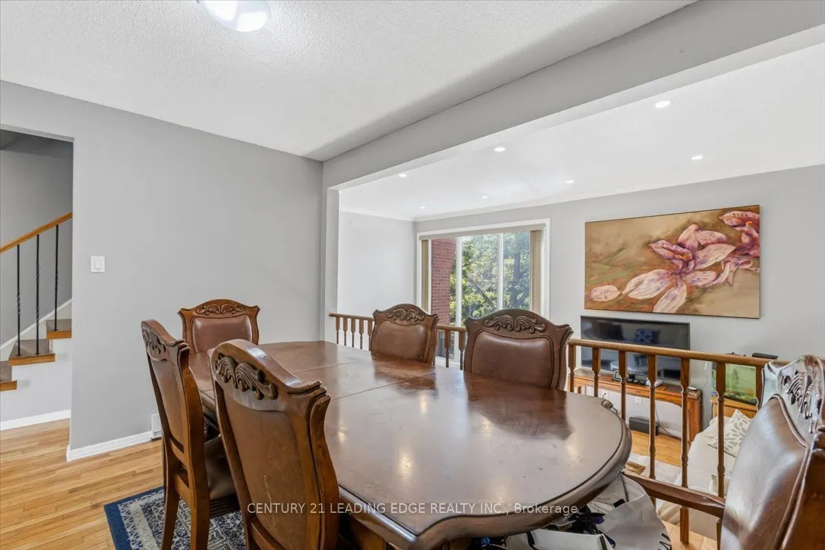 28 Sebastian Cabot Way #43