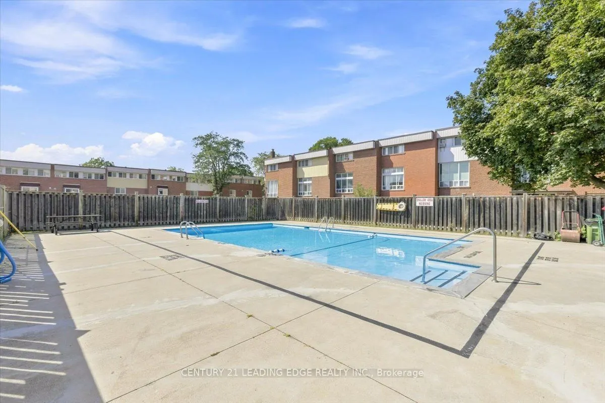 28 Sebastian Cabot Way #43