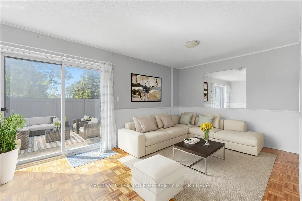 28 Sebastian Cabot Way #43
