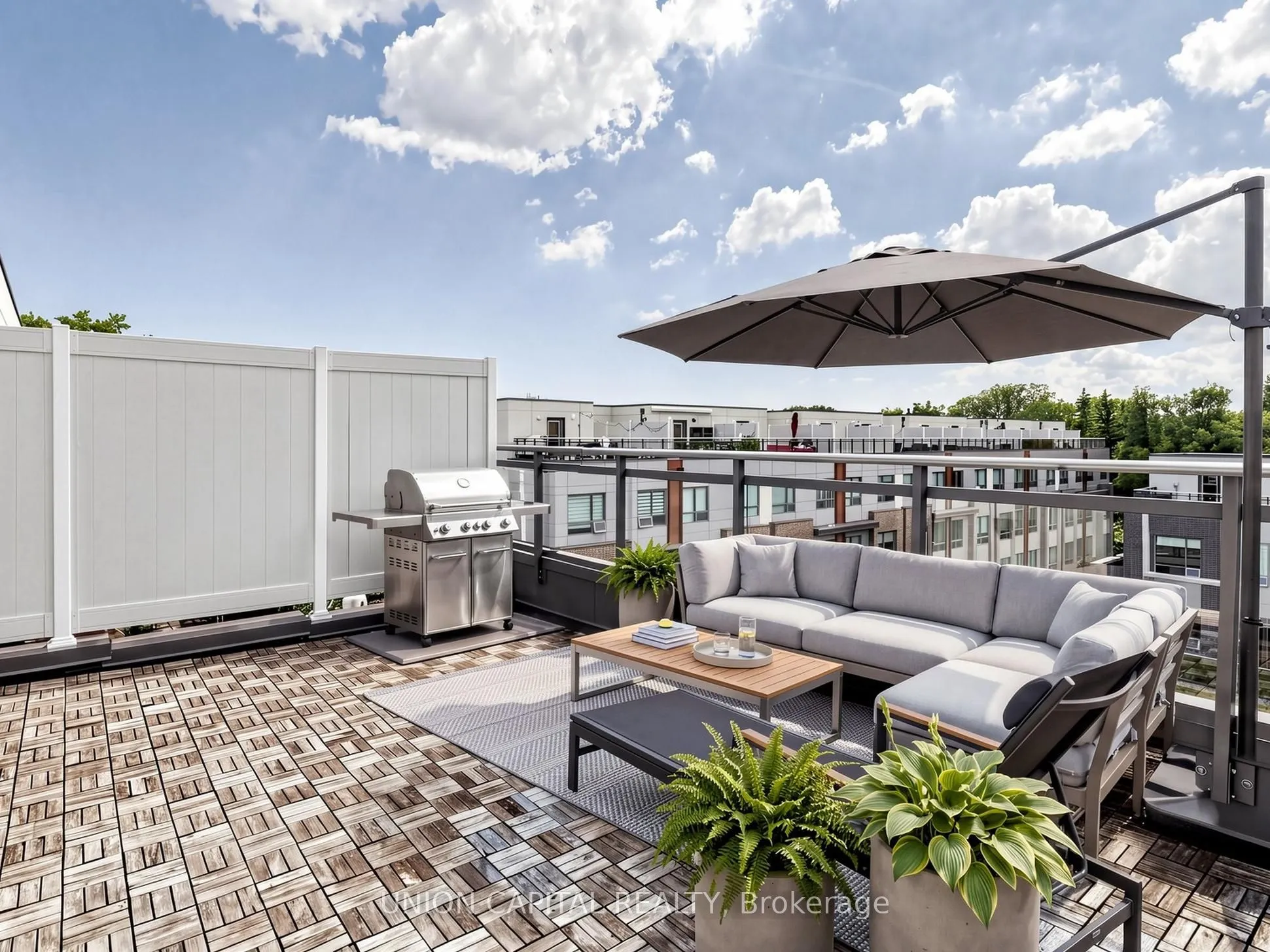 1238 Cawthra Road #4