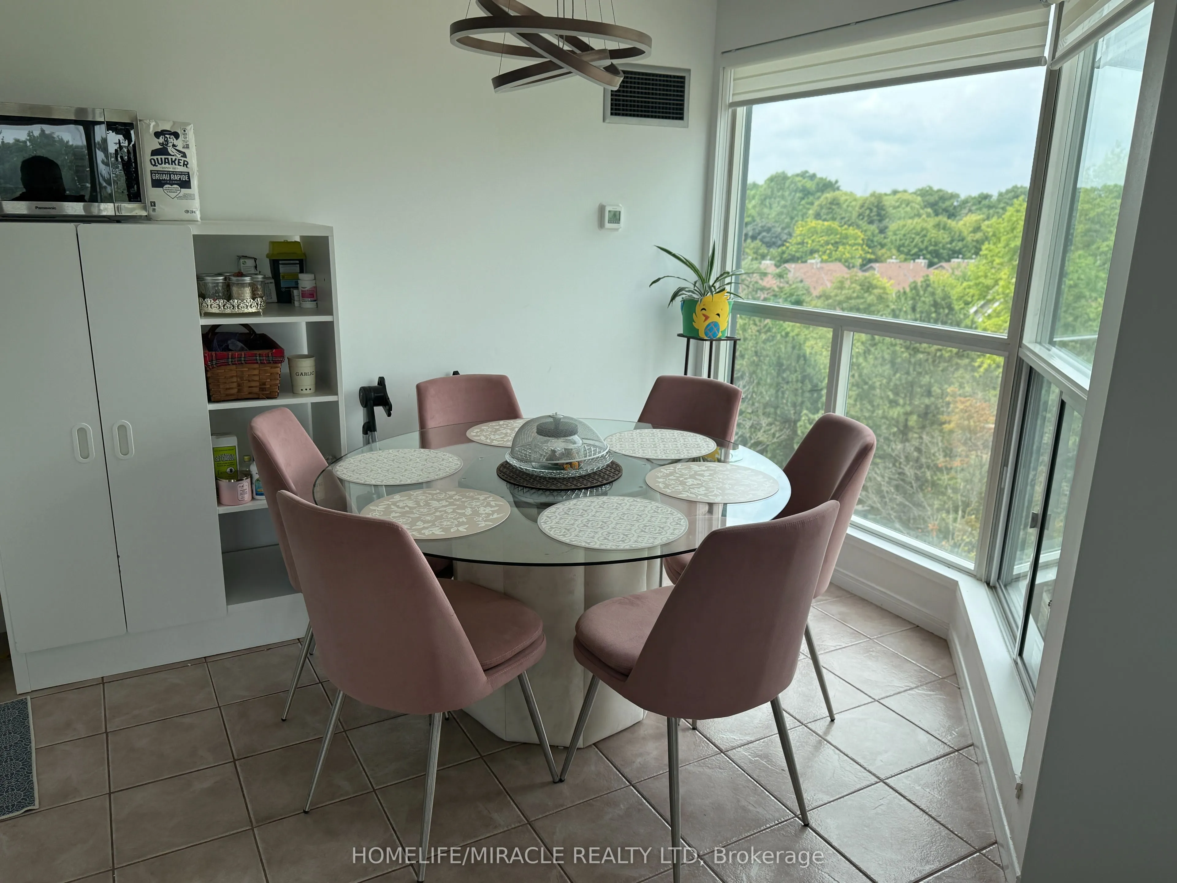 2177 Burnhamthorpe Road #609