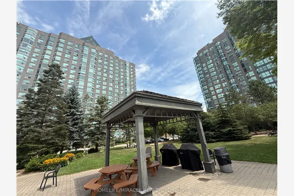 2177 Burnhamthorpe Road