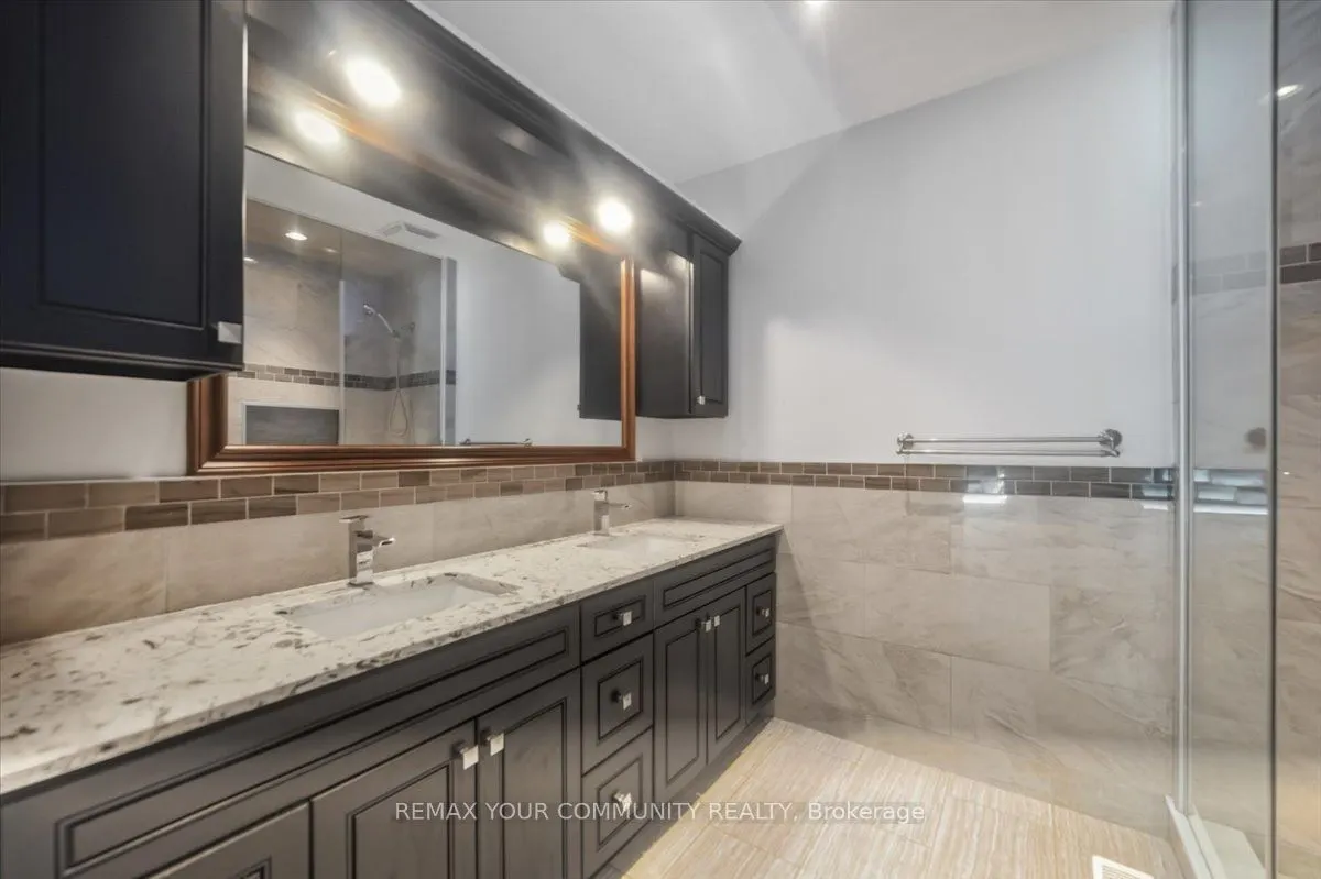 1528 Knareswood Drive