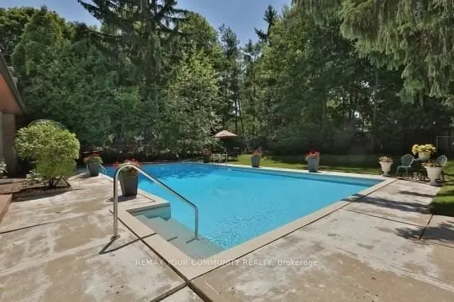 1528 Knareswood Drive