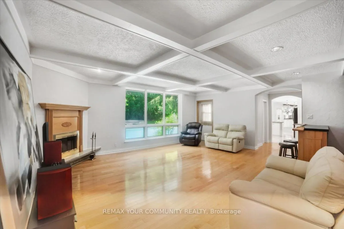 1528 Knareswood Drive