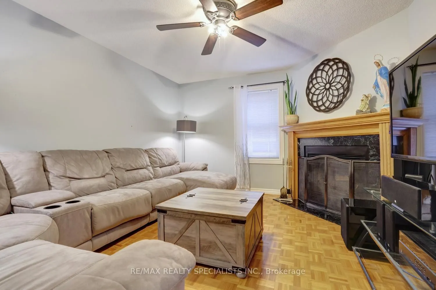4464 Weeping Willow Drive