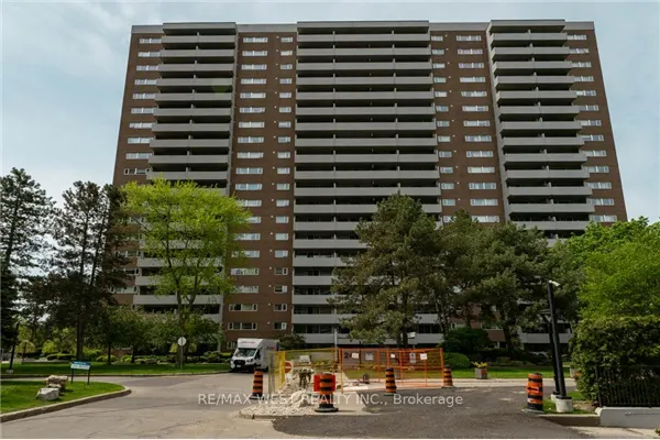 240 Scarlett Road #807