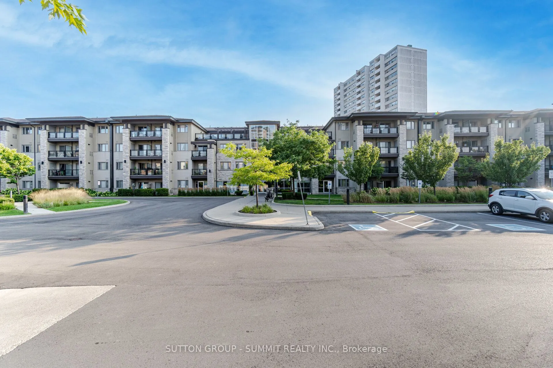 570 Lolita Gardens #418