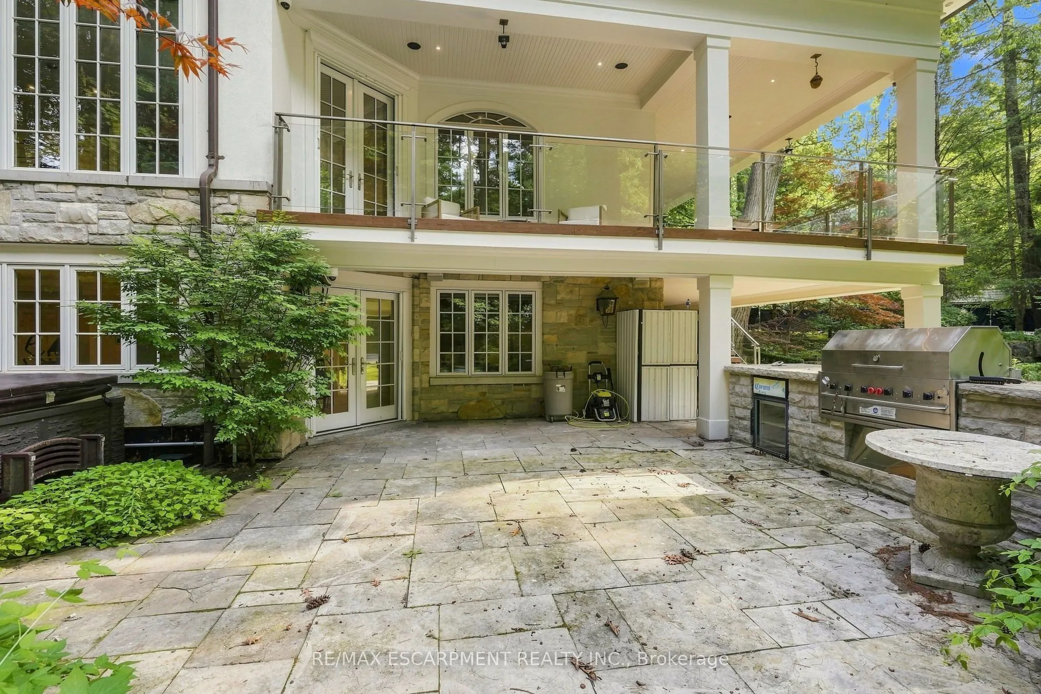 2025 Heartwood Court