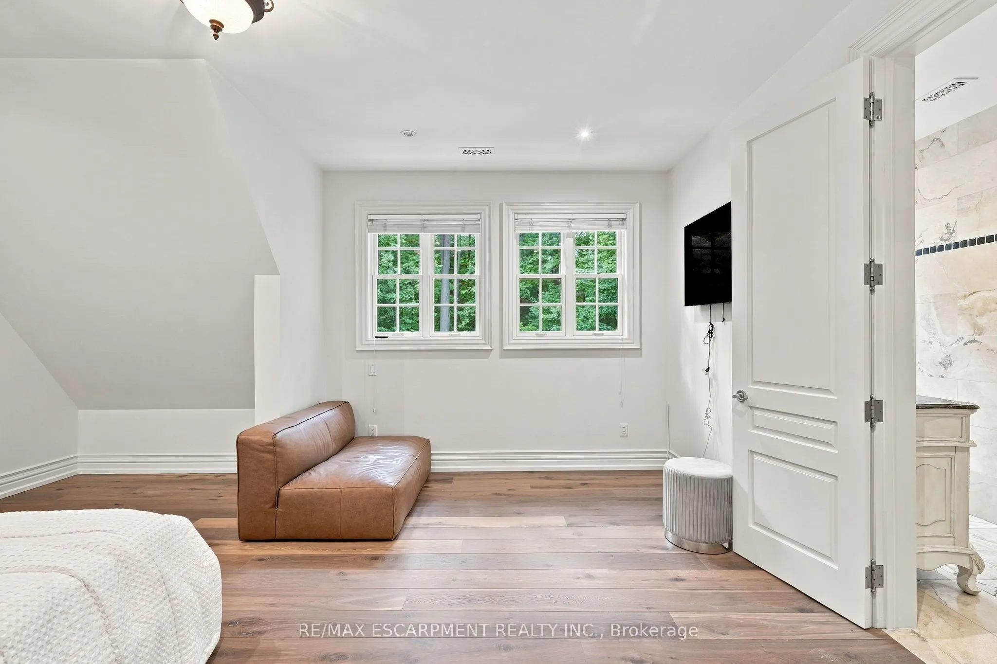 2025 Heartwood Court