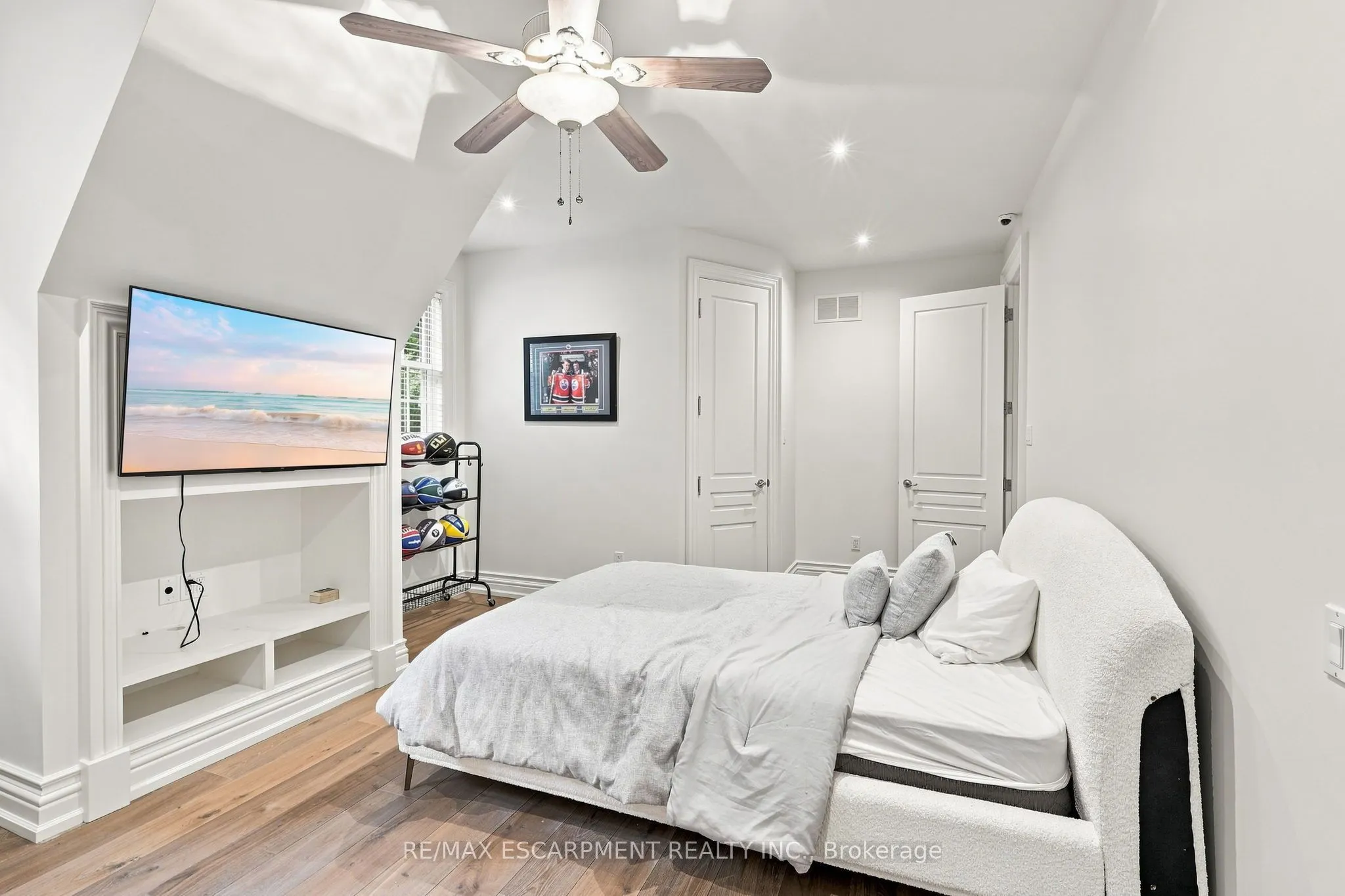 2025 Heartwood Court