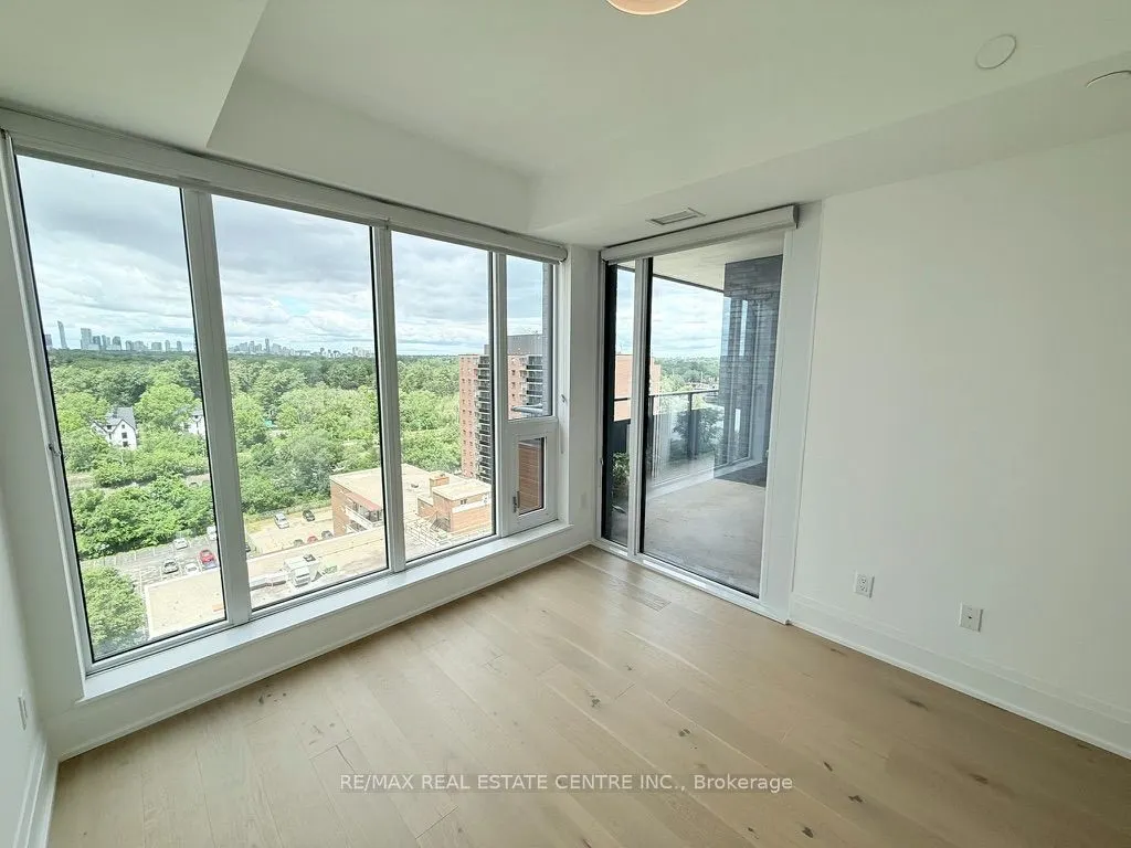 21 Park Street E #1507