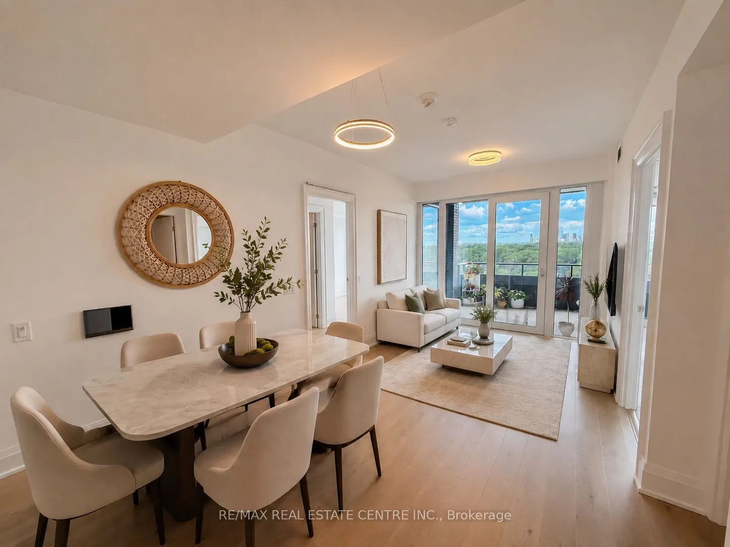 21 Park Street E #1507