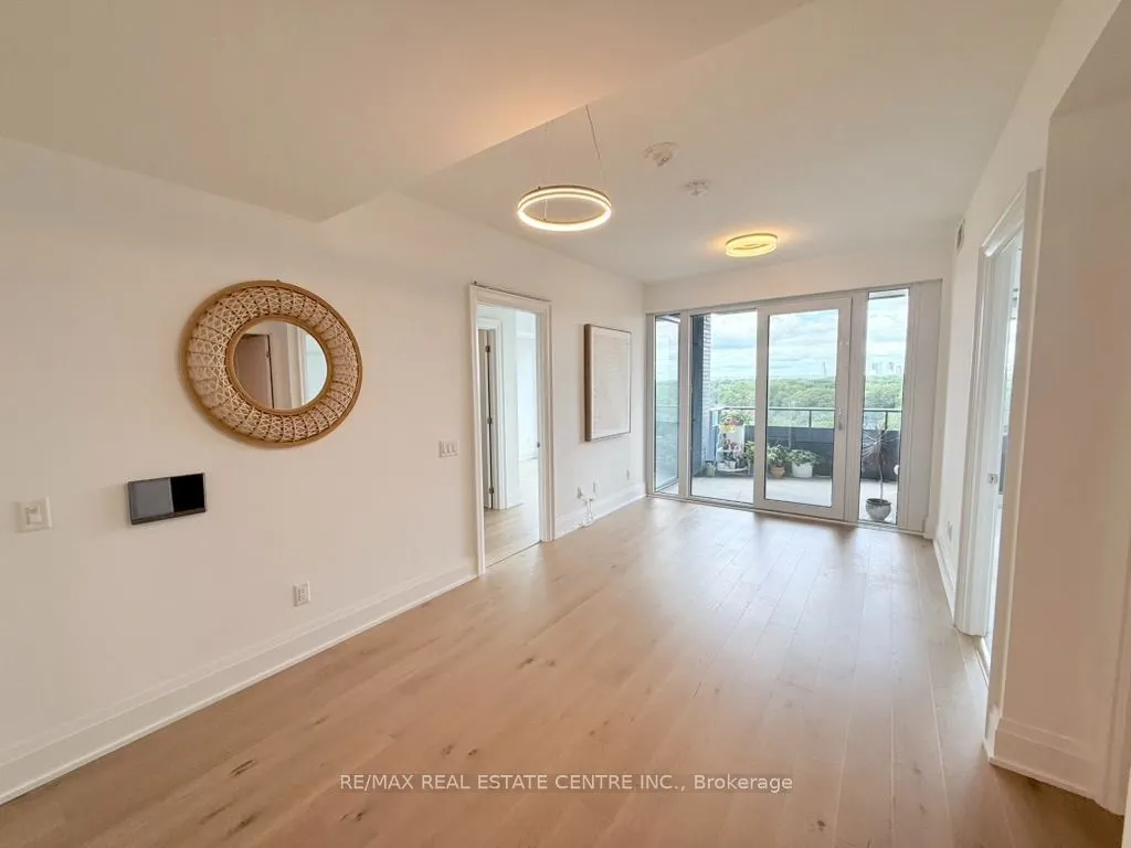 21 Park Street E #1507